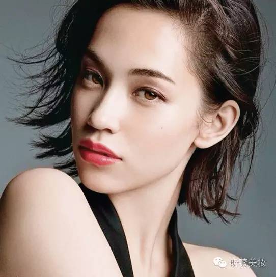 百搭眉妆是如何打造的,教你画好看的眉妆