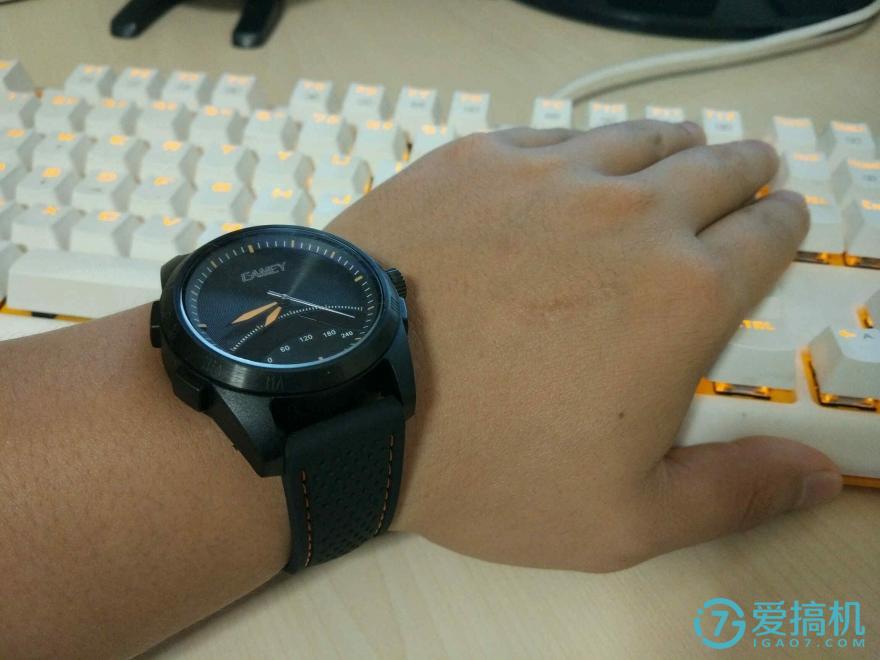 传统与现代创新的碰撞,传统与科技的碰撞视频