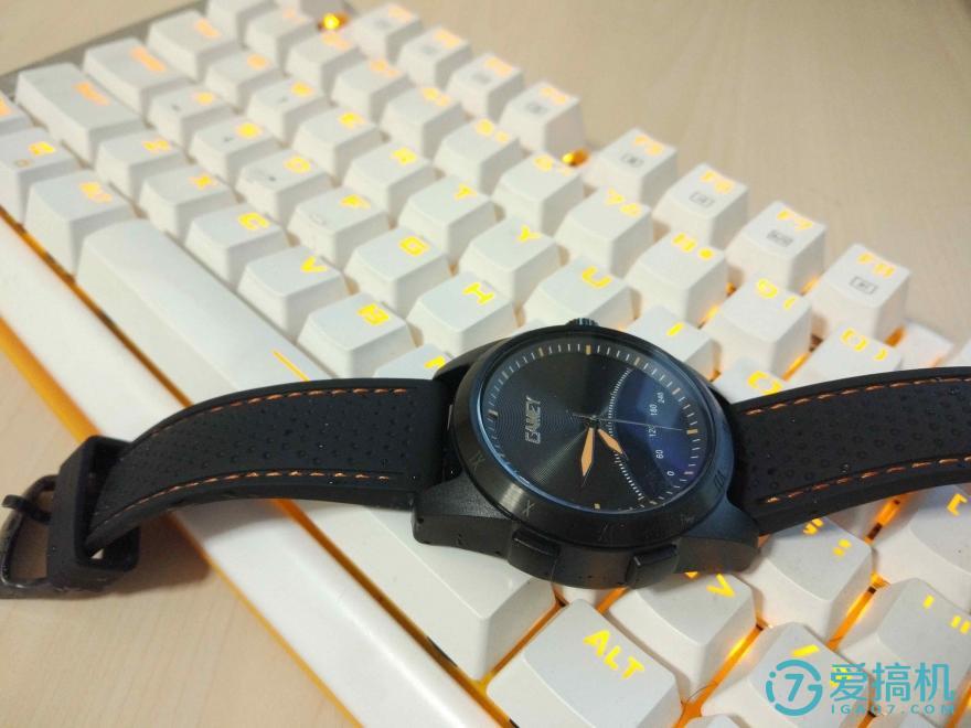 传统与现代创新的碰撞,传统与科技的碰撞视频