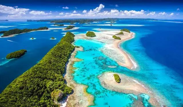 听说今年的法定节假日已用完，可我还有这5个地方没去啊！