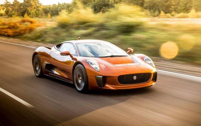 为什么买白色车的越来越多,红色车保值还是白色车保值