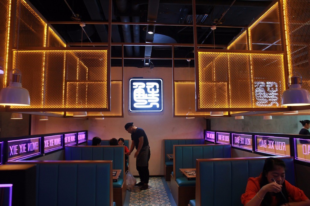 杭州这家餐厅火了,这家火遍魔都的餐厅终于来杭州了