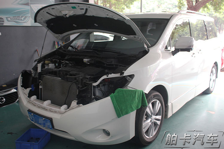 日产贵士大灯,海拉五最新款氙气透镜