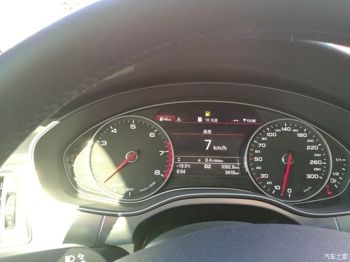 奥迪a6l2016款30fsi舒适型实拍,2016款奥迪a6l评测1.8t用车感悟