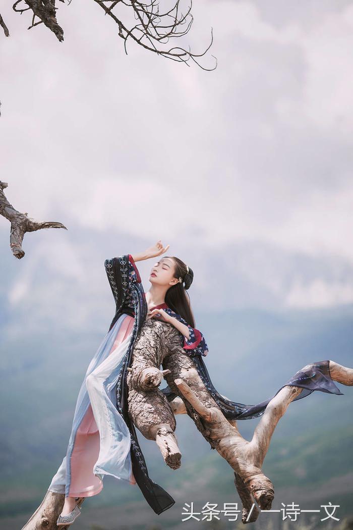 《唯有丹桂飘香八月馥郁芬芳》我，想你了荼蘼花事春已了