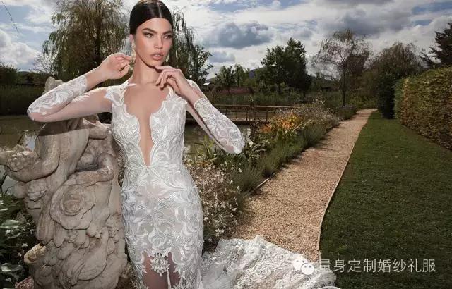 适合宽肩的婚纱,23款一字肩婚纱