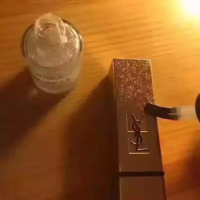 ysl口红哪个好送,ysl哪个口红适合送女朋友