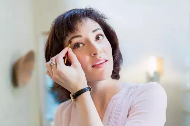 ysl迷魅圆筒口红英文,ysl口红产品英文介绍