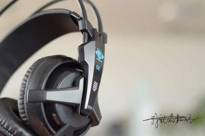 宜博钢铁侠耳机限量版,宜博h950耳机