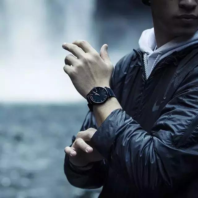 简单时尚的表款有哪些,各品牌推荐的表款