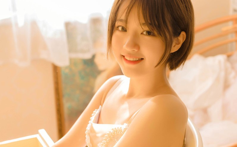 小伙闯入古墓唤醒千年女尸小说,误入古墓发现千年古尸小说