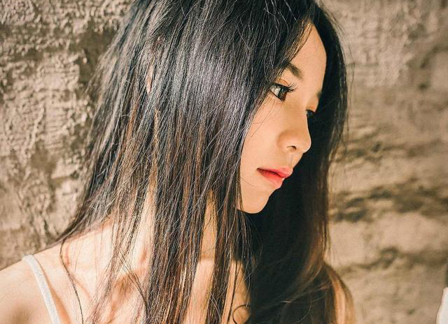 小说：保姆以为雇主长得奇丑无比，不想竟然是个帅哥总裁