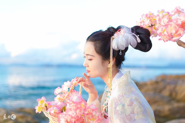 娇娇穿越后的小故事,故事娇娇