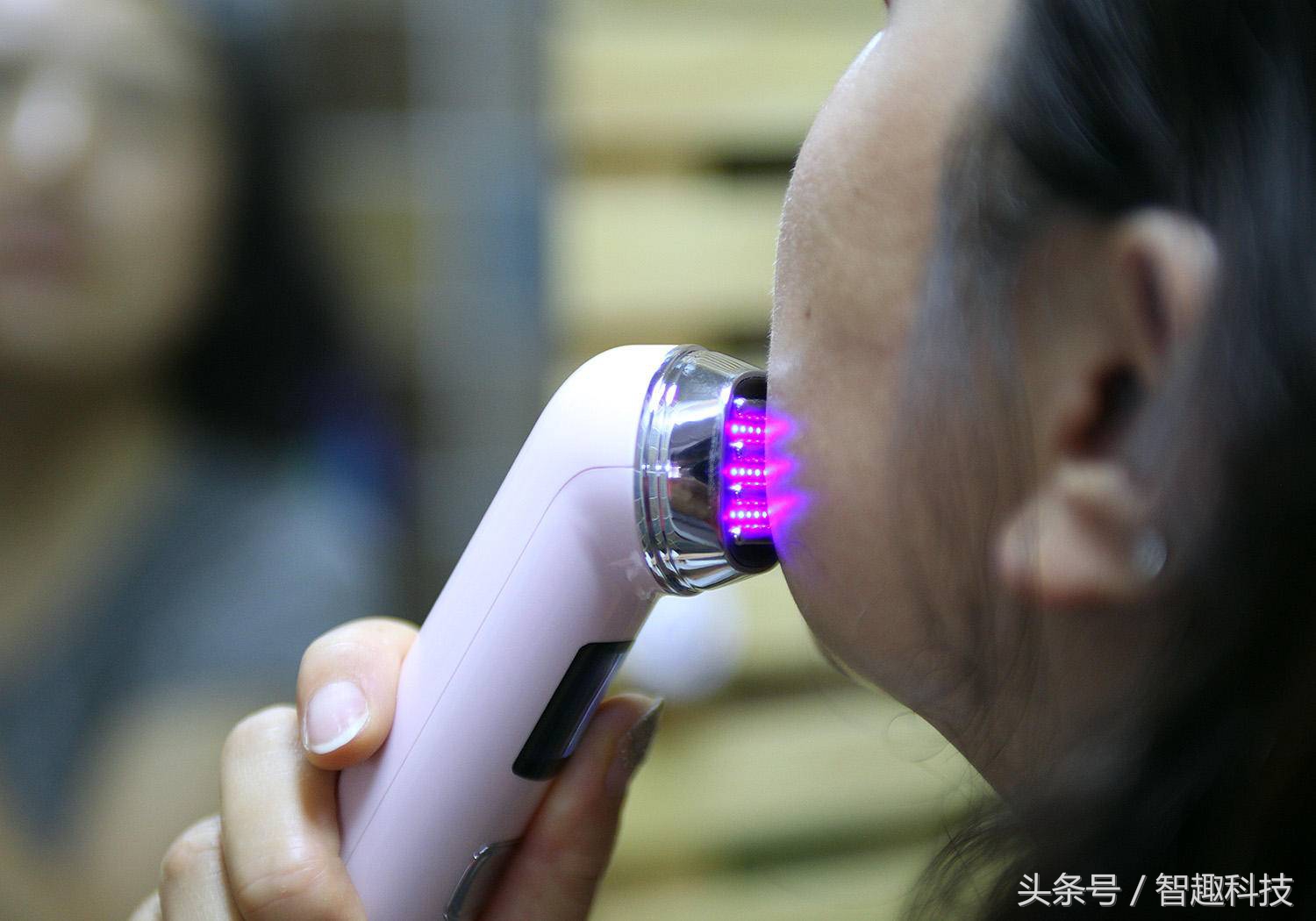 须眉射频仪美颜仪,须眉射频抗皱美颜仪