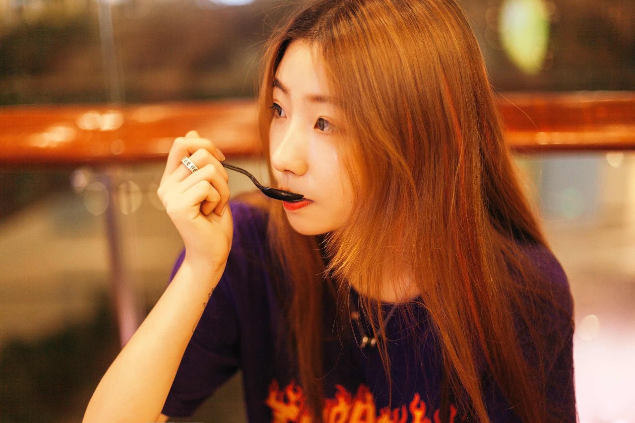 小说：总裁跟娇妻亲密，突然觉得不对劲：自己在用其他男人的身份