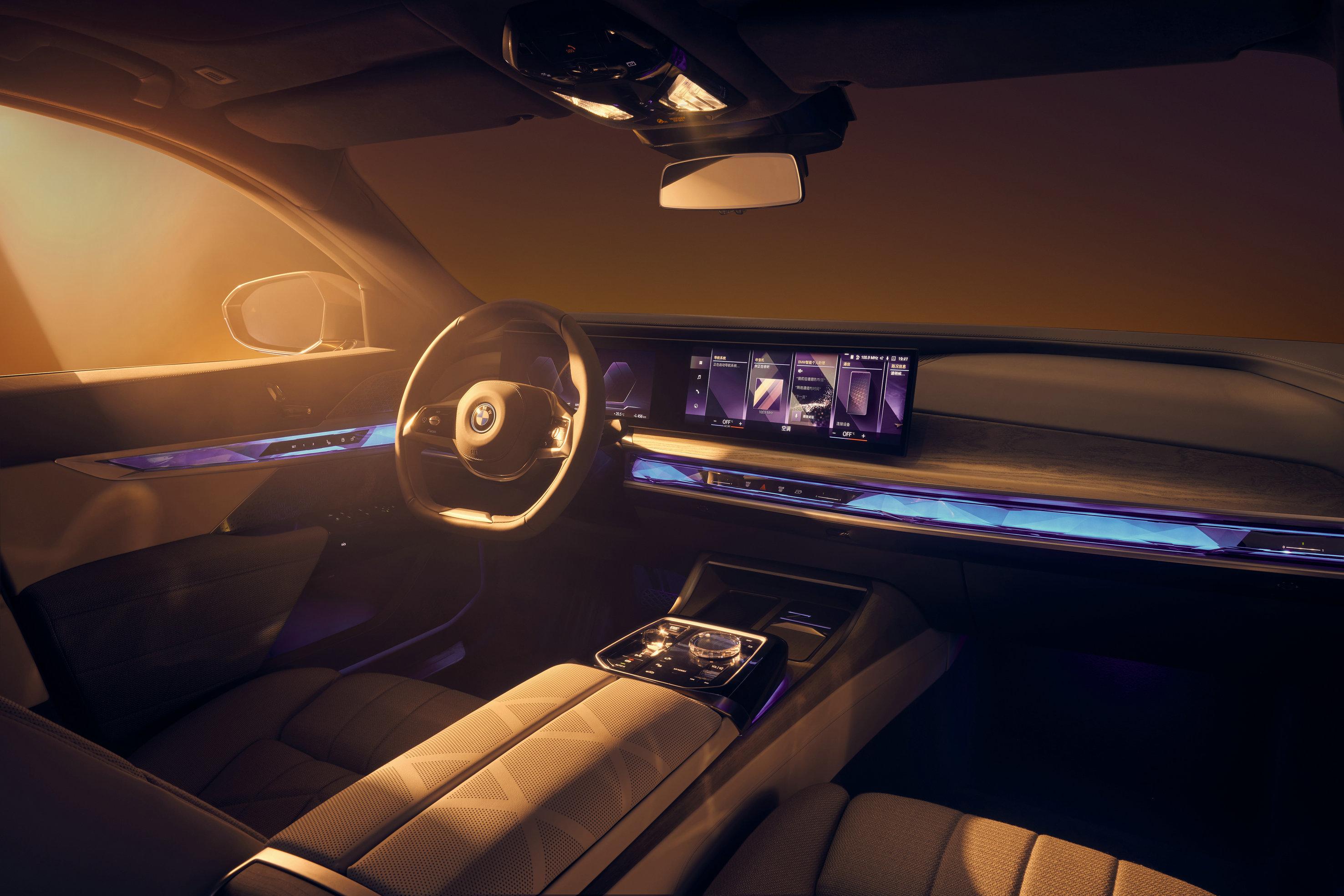 开启智慧豪华出行新体验,以创新驱动引领高质量发展