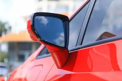 合创z03潮酷版620km驾驶感受,合创z03上路外观视频