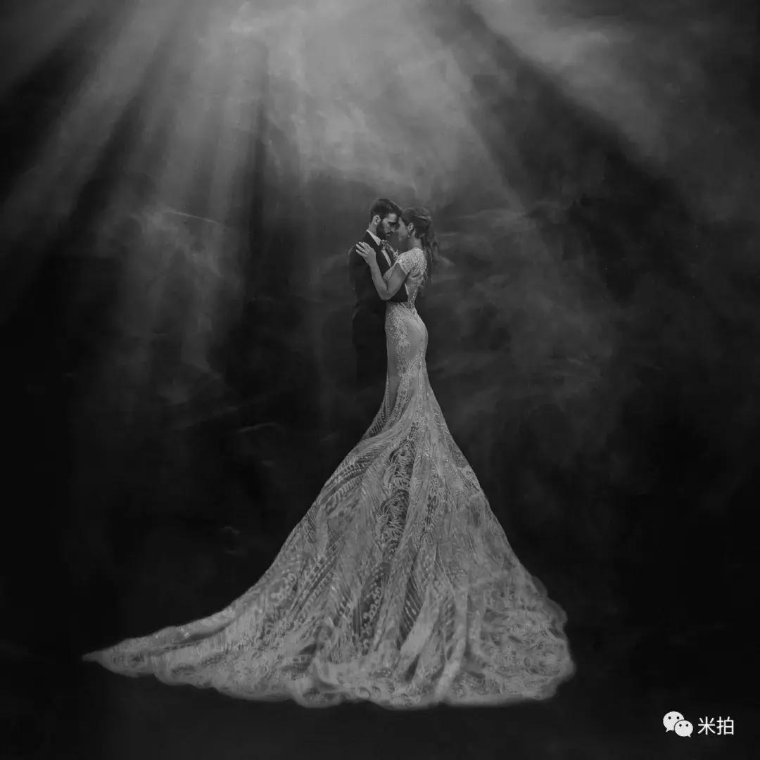 2018年最漂亮的缎面婚纱图片,十大婚纱摄影排行图片欣赏