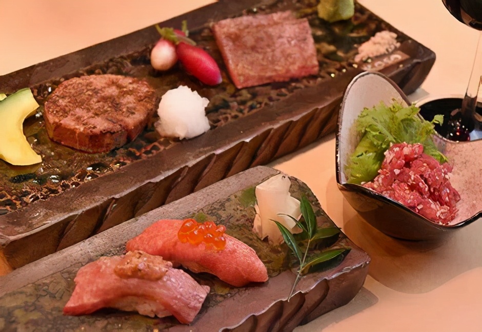 带小宝宝吃自助餐,关于吃自助餐的英语表达