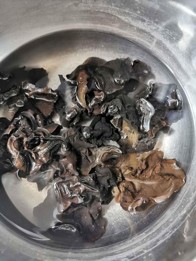 天热，这种“天热*眠药安**”隔天吃一点，晚上睡觉无梦不出汗！