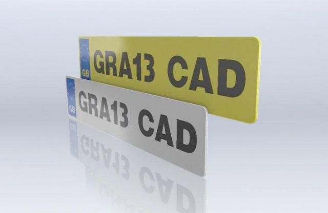 中国的车牌为什么这么丑？网友：我们只看数字···