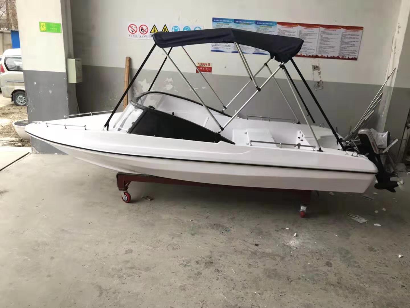 豪华游艇配备直升机钓鱼船,游艇豪华游艇价格