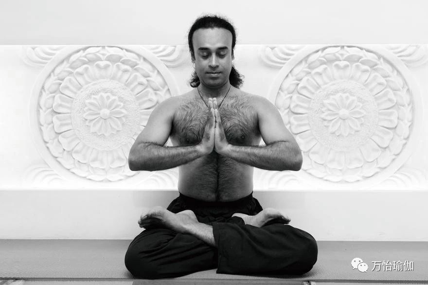 零基础瑜伽教练培训班招生中,万怡瑜伽