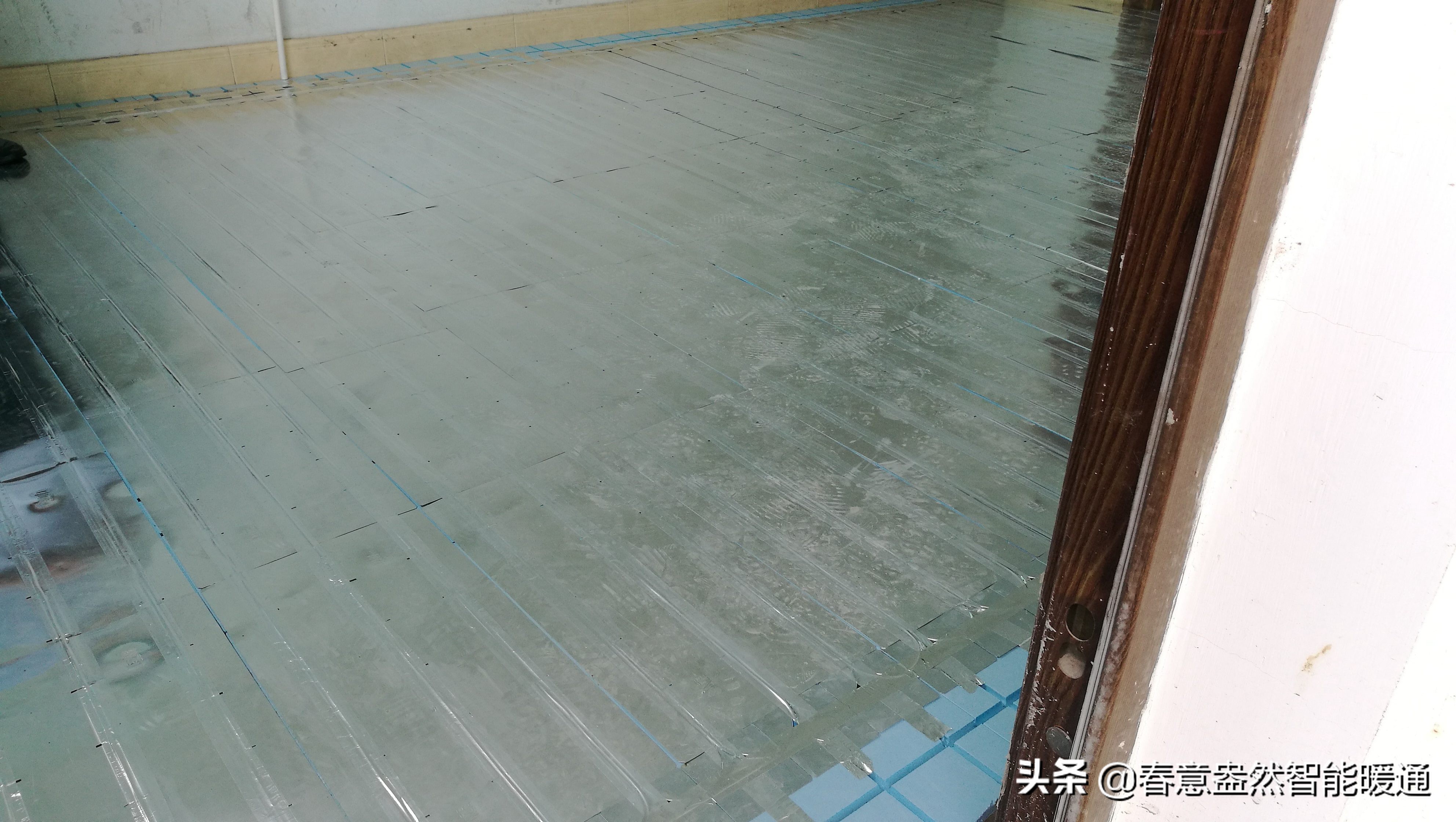 发热电缆铺设视频完整版,发热电缆电地暖接线图