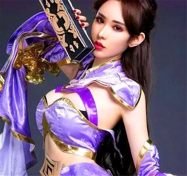 王者荣耀工作联赛cos露娜 (露娜一生所爱cos假发)