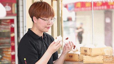 邓超给孙俪送的礼物,邓超为孩子过生日