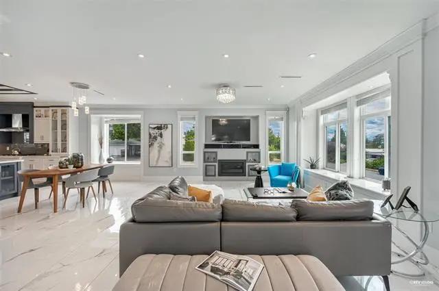 住在本拿比的理由，一个就够了