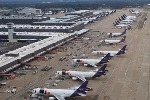 双十一迟迟不发货,双十一快递迟迟不到怎么回事