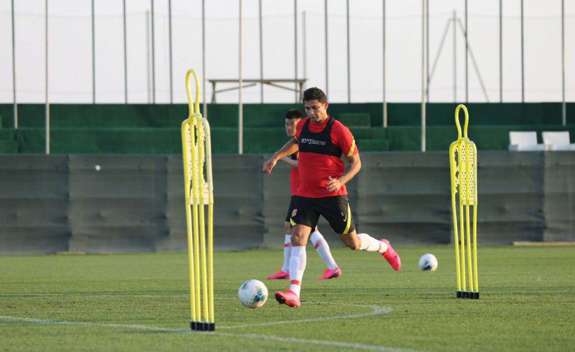 蒿俊闵国足,蒿俊闵艾克森手球