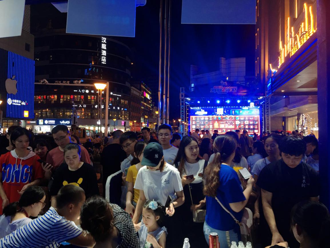 黑科技2元闪店惊现霸都，合肥百大集团60周年庆百万商品2元抢……