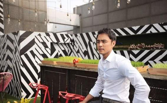 白马王子明道豪宅：竟用“不锈钢”浴缸，还经常在户外做饭，牛