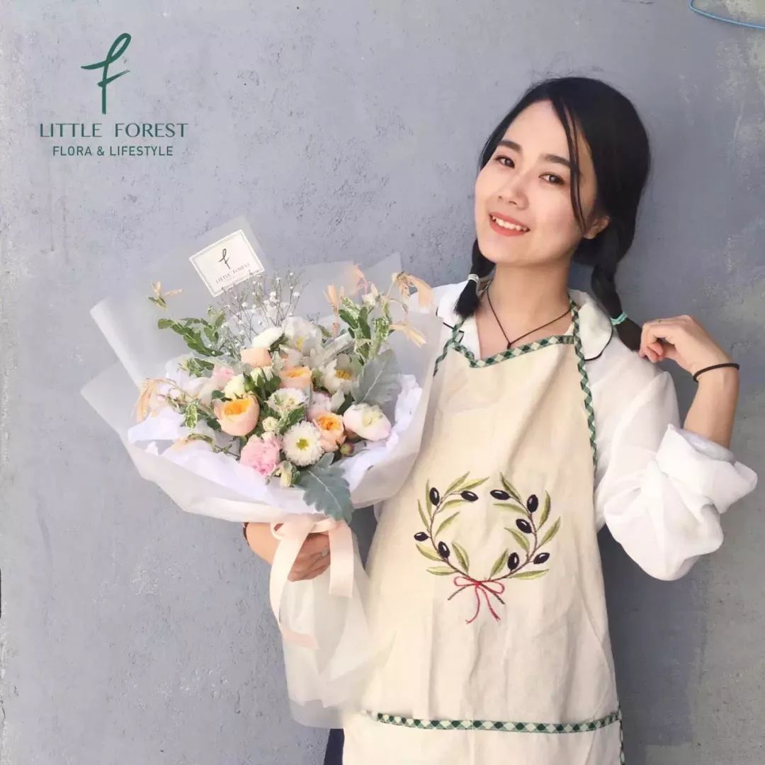 当90后女老板,19岁当女老板