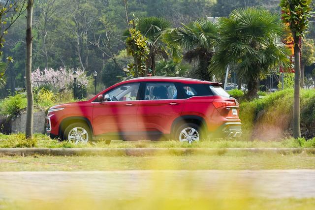 长安欧尚x7plus和宝骏530哪个更好,宝骏530有七座版吗