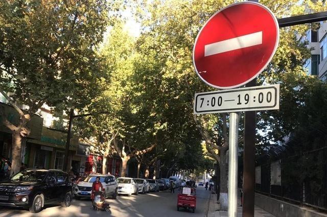 交警提示上路不认识五种线,交警提醒行车不规范责任自己担