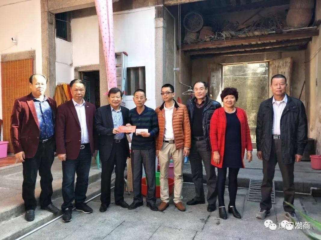 虽然儿子是大名鼎鼎的马化腾“QQ爷爷”也不是没有故事的男同学