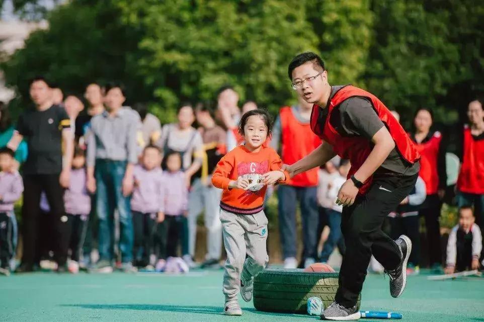 武进横山桥中心幼儿园,横山桥中心幼儿园是公办还是民办