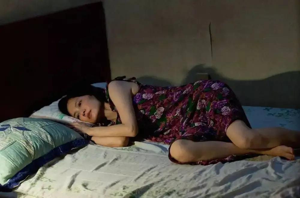 寂寞女恋上重病男，留守妻子“性压抑”背后是中年女性的隐痛