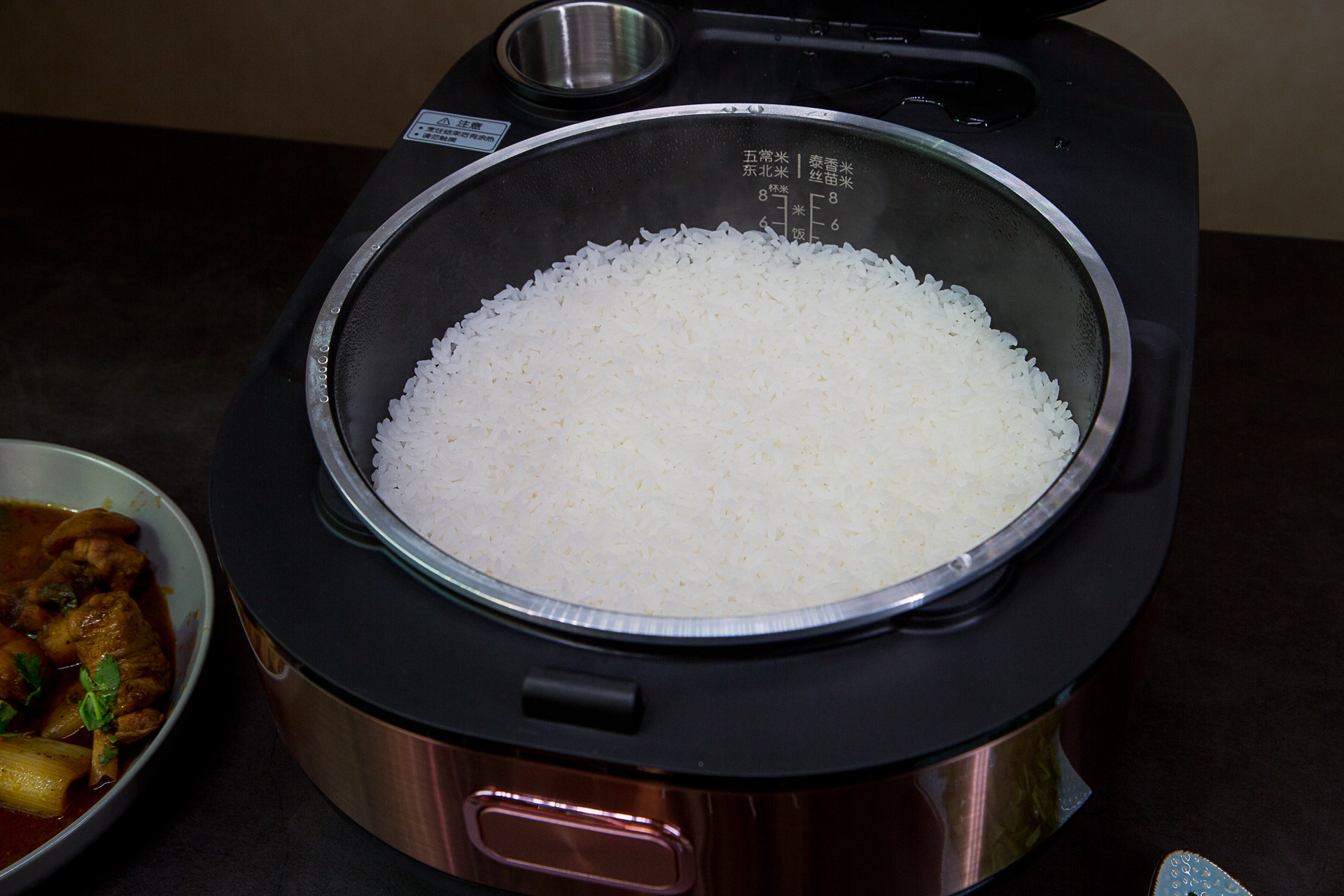 苏泊尔本釜ih电磁电饭煲使用视频,苏泊尔本釜远红外电饭煲功能介绍