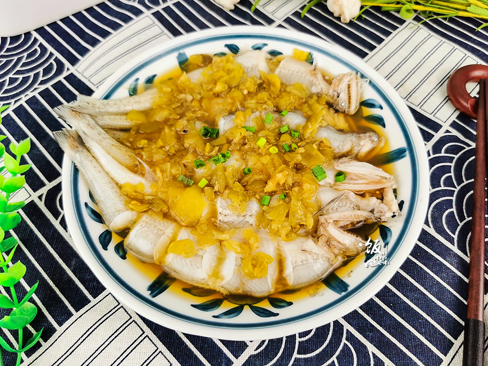 做清蒸海鱼简单最好吃的方法,小海鱼怎么清蒸好吃又简单的做法
