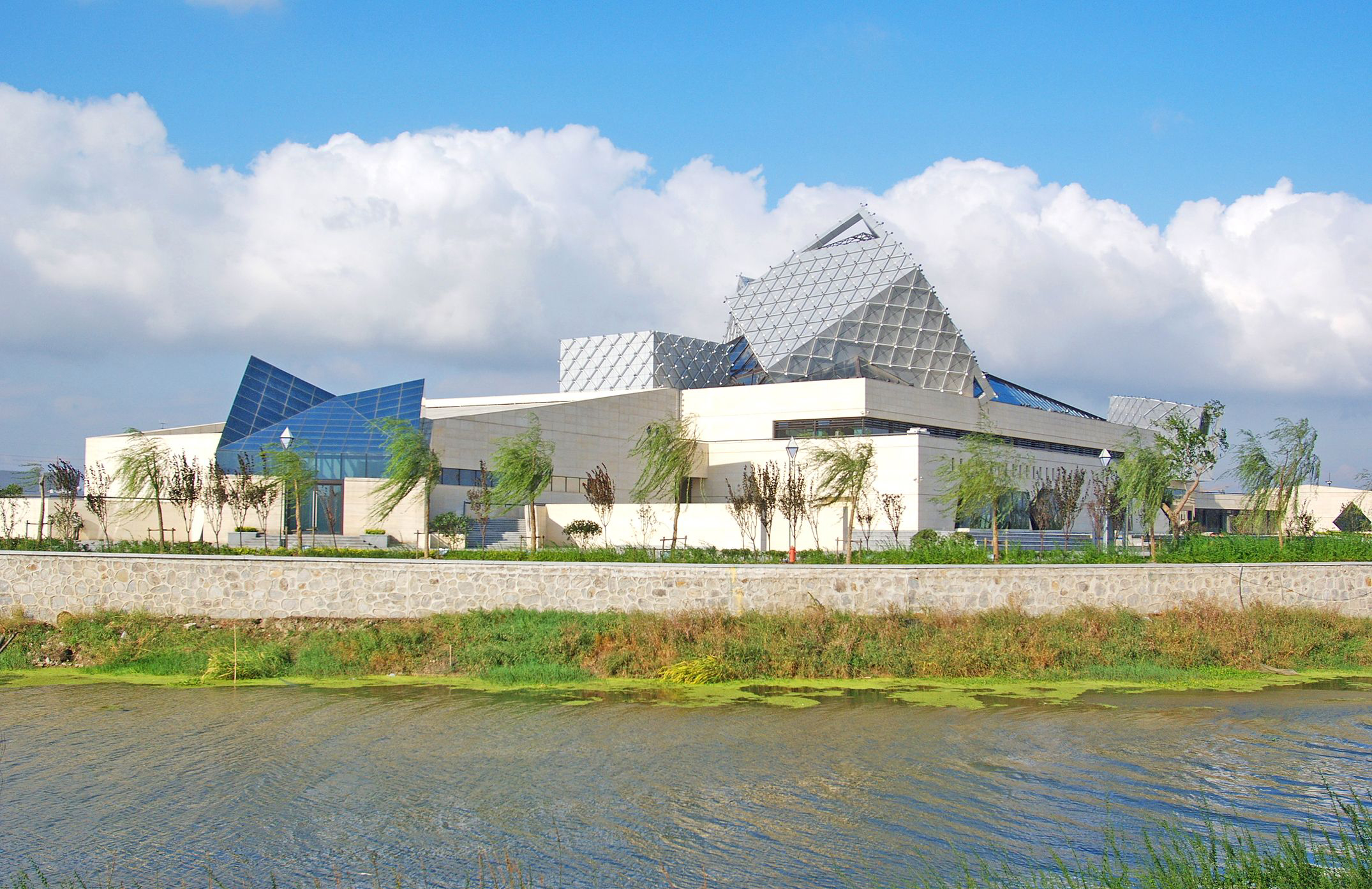 江苏省盐城市高中升学率多少,江苏盐城一本率80的学校