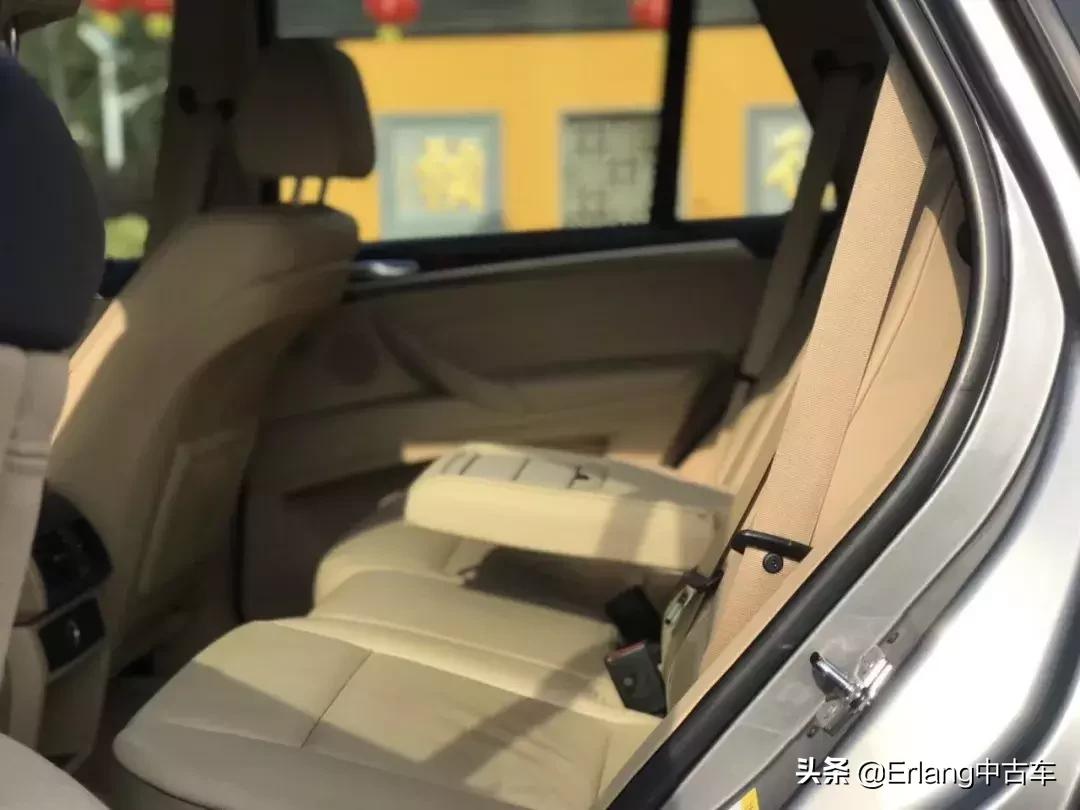 bmwe70x5,bmwx5e70