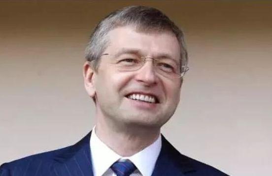 8万买破画却拍出30亿！多方质疑仿作，专家：放大后露出破绽