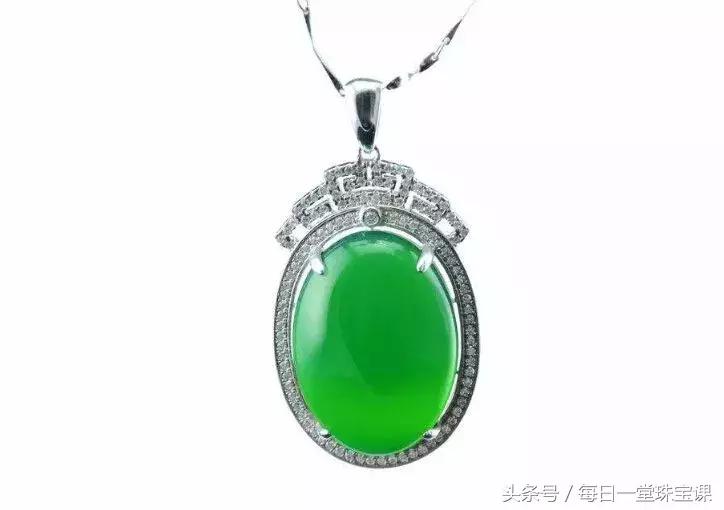寺庙里的珠宝是真的吗,在寺庙里买开光的配饰值不值