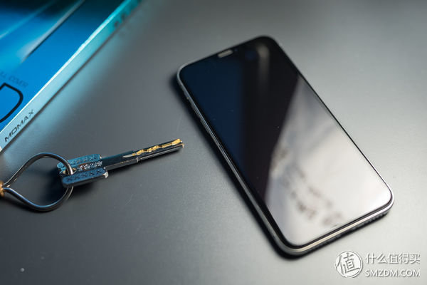 哪些钢化膜可以跟蓝猩比,钢化膜推荐测评全屏覆盖