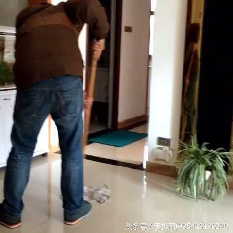 日本女子嫁给中国小伙，每晚到晚上她都忍不了，啥也不能做憋得慌