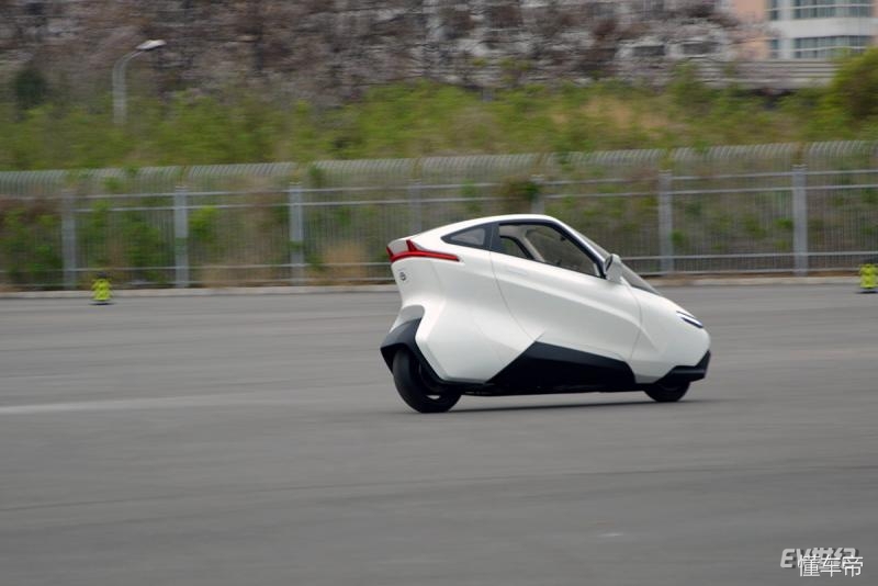 最炫酷科技的两轮电动车推荐,体验感极强的电动车